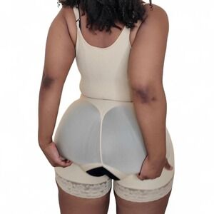 SHAPELLX Cream lace trim shapewear bodysuit